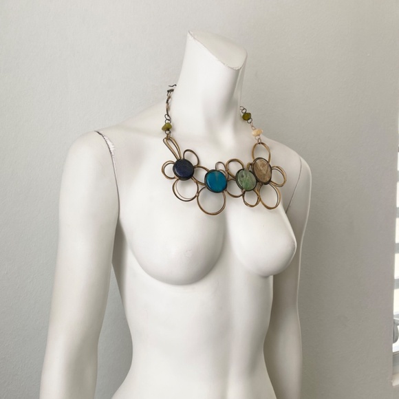 NEW, Brazilian Statement Necklace - Picture 5 of 5